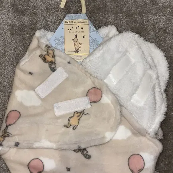 Winnie the Pooh Bear Collection Disney Plush Baby Blanket & Swaddle Balloon New - Picture 7 of 8